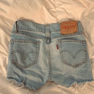 Levi’s Cut Off Shorts